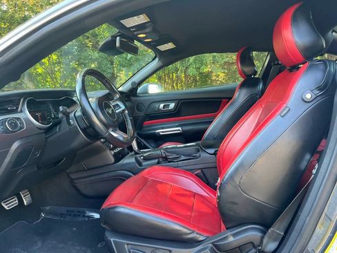 Used 2020 Ford Mustang Premium w/ Equipment Group 201A image 9