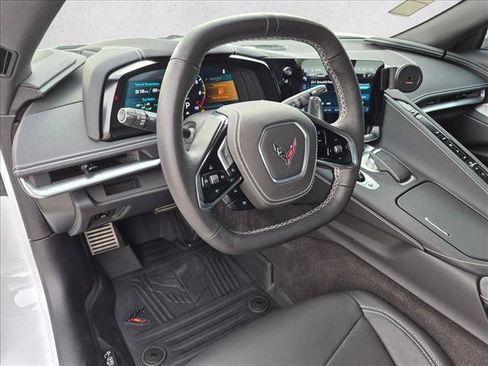 Used 2025 Chevrolet Corvette Stingray Coupe w/ 1LT RWD image 10