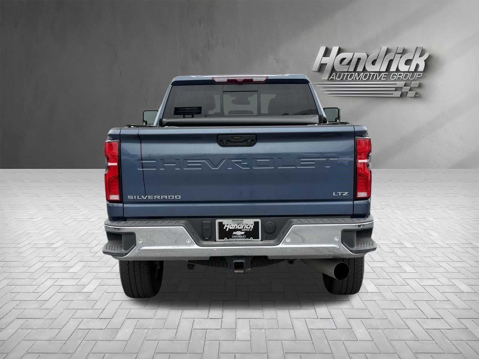 Used 2025 Chevrolet Silverado 2500 LTZ w/ LTZ Convenience Package AWD/4WD image 10