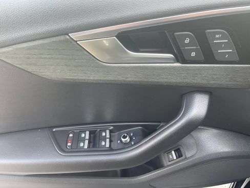 Used 2021 Audi A4 2.0T Premium w/ Convenience Package image 29