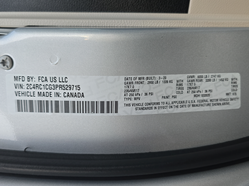 Used 2023 Chrysler Voyager LX FWD image 27
