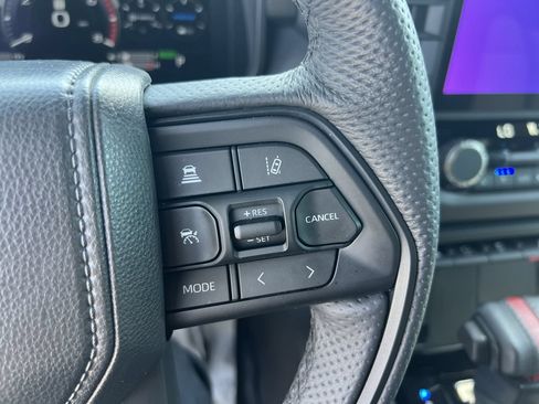 Used 2025 Toyota Sequoia TRD Pro AWD/4WD image 20