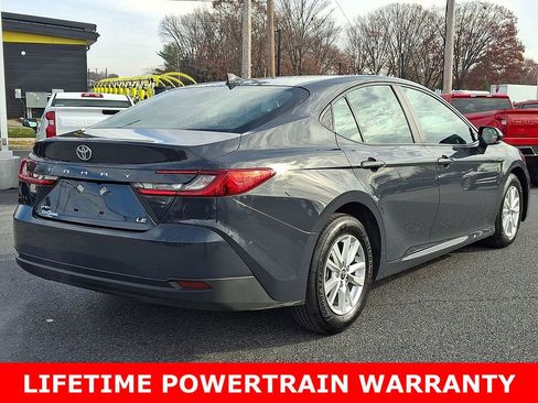 Used 2025 Toyota Camry LE image 6