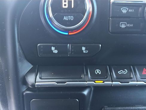 Used 2021 Chevrolet Silverado 1500 RST image 24