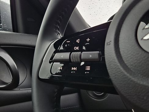 Used 2024 Nissan Z Performance w/ Floor Mat Package RWD image 20