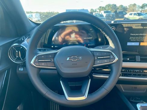 New 2026 Chevrolet Equinox ACTIV w/ Convenience Package III image 19