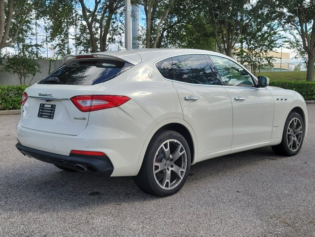 Used 2019 Maserati Levante GranSport AWD/4WD image 5