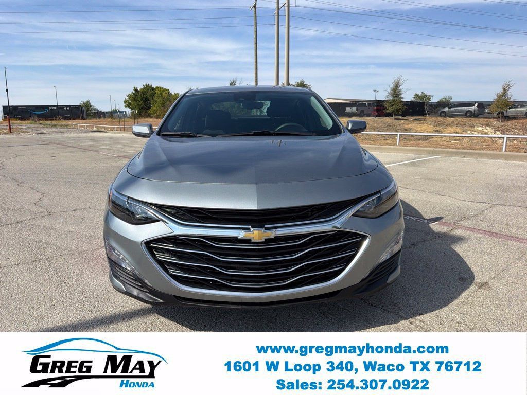 Used 2024 Chevrolet Malibu LT FWD image 9