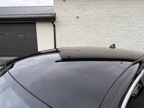 Used 2016 Chevrolet Impala LT w/ Convenience Package image 9