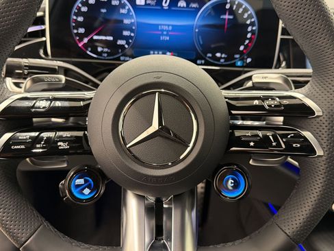 Used 2026 Mercedes-Benz E 53 AMG e 4MATIC Sedan image 17