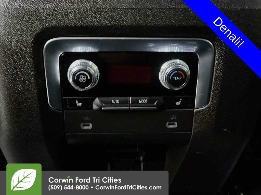 Used 2021 GMC Yukon XL Denali AWD/4WD image 31