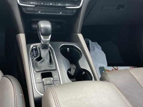Used 2019 Hyundai Santa Fe Limited FWD image 18