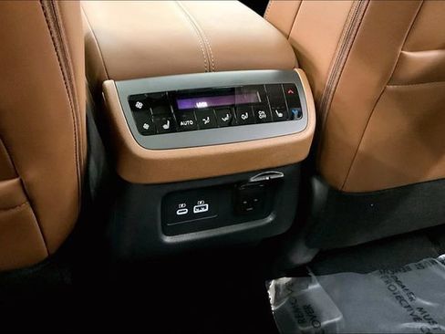 New 2025 Nissan Pathfinder Platinum w/ Cargo Package image 21