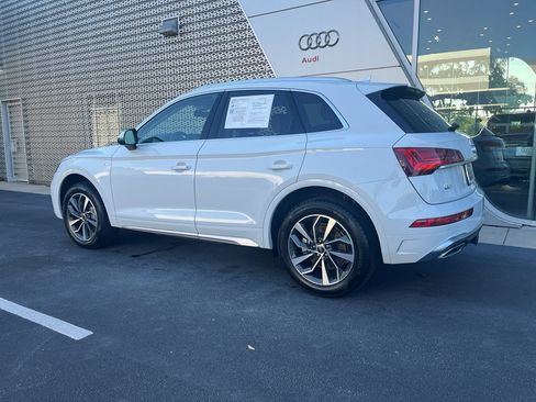 Used 2023 Audi Q5 2.0T Premium Plus w/ Premium Plus Package image 4