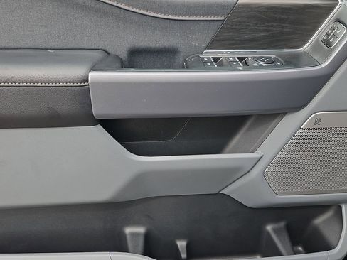 New 2025 Ford F150 Lariat w/ Equipment Group 501A Mid image 21