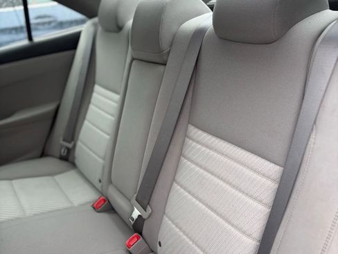 Used 2017 Toyota Camry XLE image 21