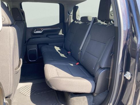 Certified 2023 Chevrolet Silverado 1500 LT AWD/4WD image 24