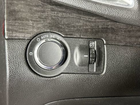 Used 2015 Buick Encore FWD image 18