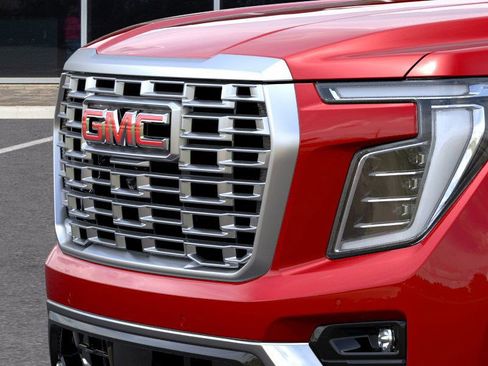 New 2026 GMC Yukon Denali image 14
