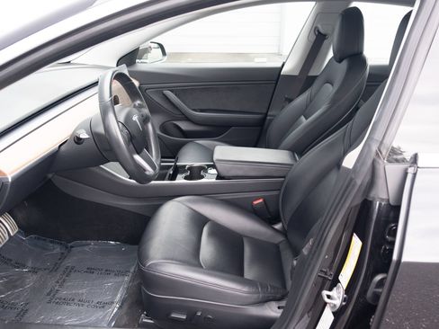 Used 2018 Tesla Model 3 Long Range AWD/4WD image 6
