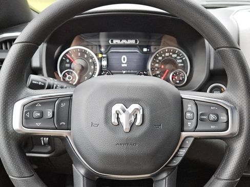 New 2026 RAM 1500 Express AWD/4WD image 21