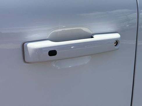 Used 2021 Ford F150 Lariat w/ Equipment Group 502A High image 42