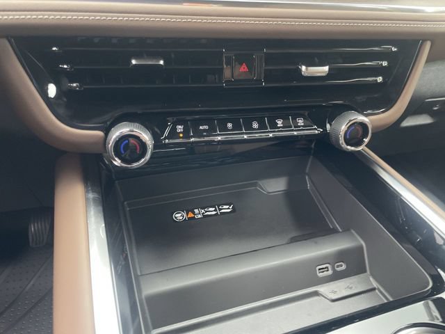 New 2026 Chevrolet Tahoe High Country AWD/4WD image 19