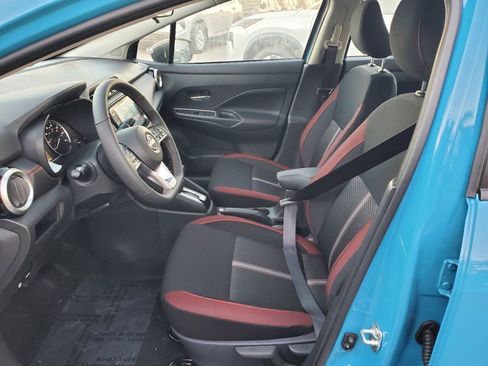 New 2025 Nissan Versa SR w/ Trunk Package image 7