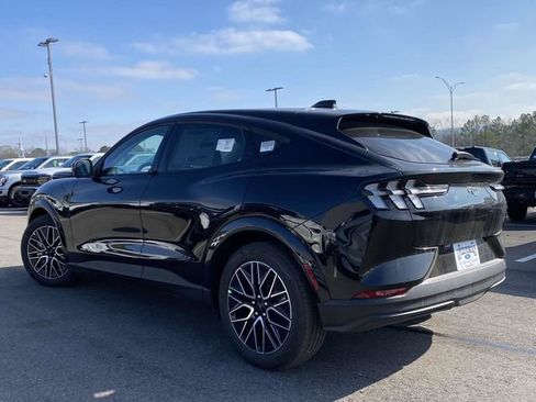 New 2025 Ford Mustang Mach-E Premium image 5