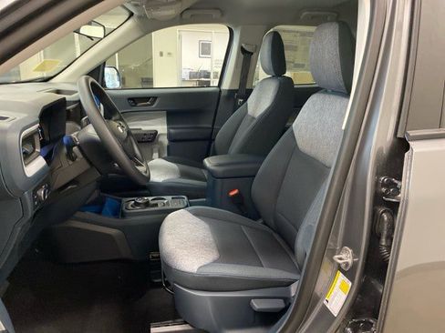 New 2025 Ford Maverick XLT image 15