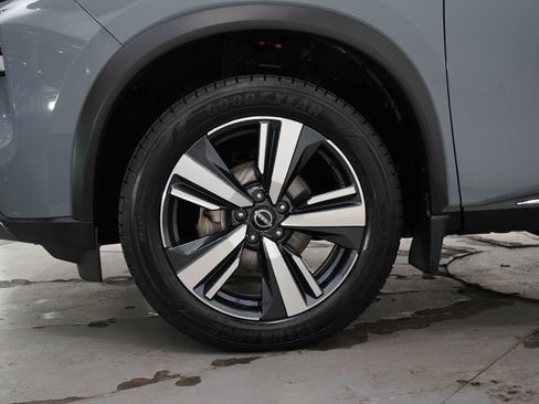 Used 2022 Nissan Rogue SL AWD/4WD image 30
