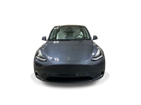 Certified 2022 Tesla Model Y Long Range AWD/4WD image 2