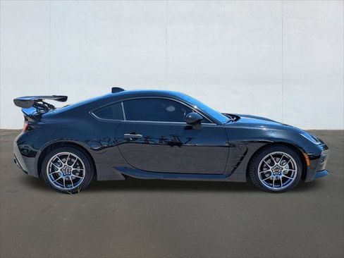 Used 2023 Toyota GR86 Premium w/ ALL Weather Mat Package (TMS) RWD image 6