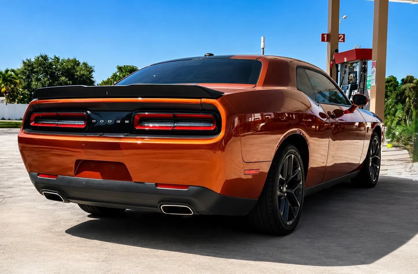 Used 2021 Dodge Challenger SXT w/ Blacktop Package RWD image 3
