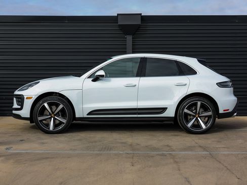 New 2026 Porsche Macan S image 2