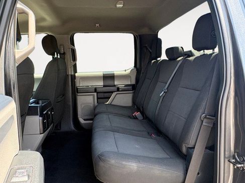 Used 2018 Ford F150 XL w/ Equipment Group 101A Mid AWD/4WD image 12