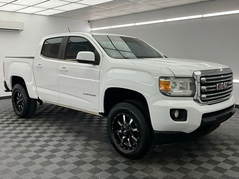 Used 2017 GMC Canyon SLE image 3