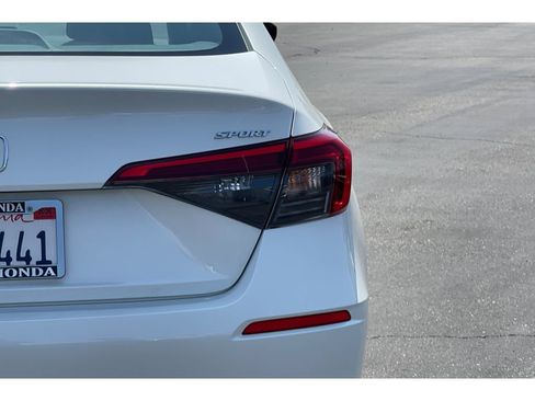 Used 2023 Honda Civic Sport image 16