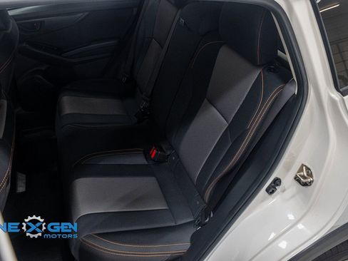 Used 2020 Subaru Crosstrek 2.0i Premium w/ Moonroof Package 2 image 31