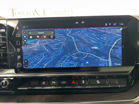 Used 2025 GMC Sierra 2500 SLT w/ SLT Premium Package image 15