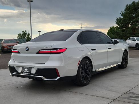 Used 2025 BMW 740i xDrive AWD/4WD image 5
