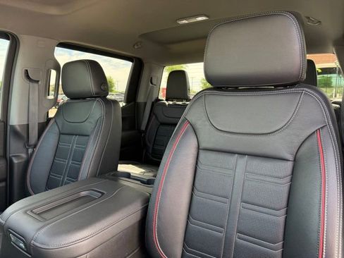 Used 2022 Chevrolet Silverado 1500 RST image 10