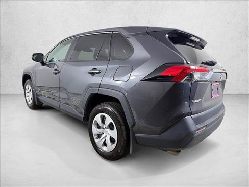 Used 2024 Toyota RAV4 LE FWD image 5