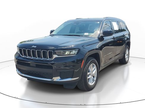 Used 2021 Jeep Grand Cherokee L Laredo w/ Luxury Tech Group I RWD image 4