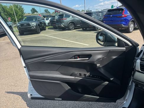 New 2026 Toyota Camry XSE AWD/4WD image 31