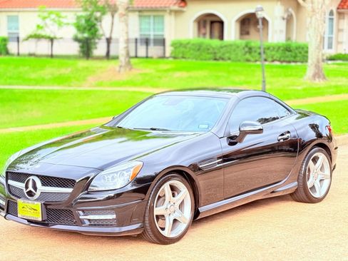 Used 2014 Mercedes-Benz SLK 350 image 17
