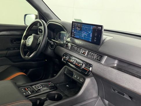 Used 2026 Honda Passport TrailSport image 32