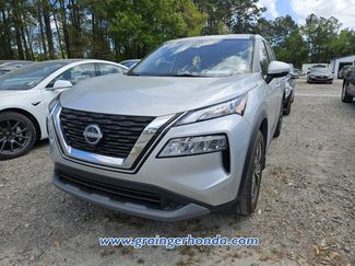 Used 2023 Nissan Rogue SV video 2