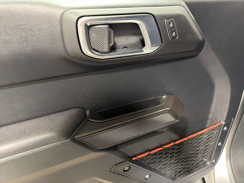 Used 2024 Ford Bronco Raptor AWD/4WD image 15