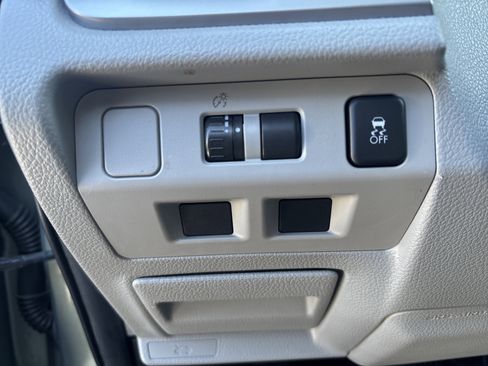 Used 2015 Subaru Forester 2.5i Premium image 18